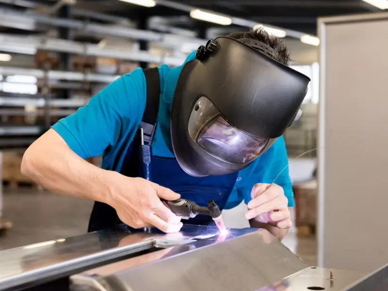 Hàn MIG dùng khí gì? Lưu ý chọn khí để mối hàn đẹp